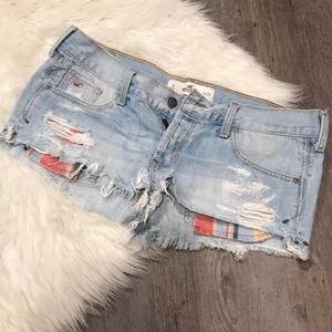 GUC Hollister size 9 jean shorts
